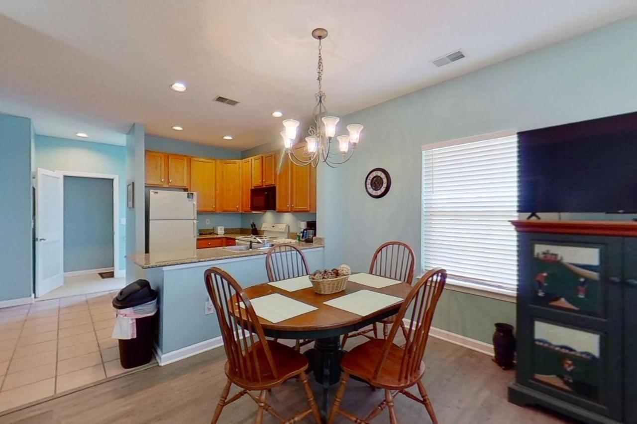 Homey Beach Hideaway Myrtle Beach Bagian luar foto